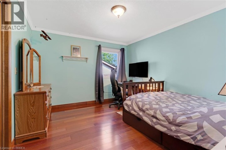 Photo 25 at 86 Lynden Hill Crescent, Lynden Hills, Brantford