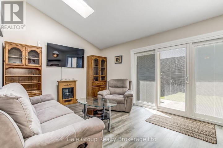 Photo 10 at 40 Conestoga Road, Woodstock - North, Woodstock