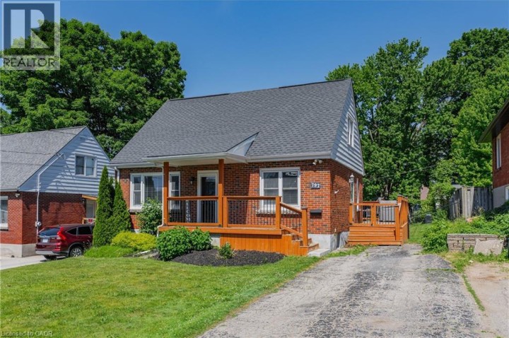 Photo 2 at 797 Bayswater Street, Woodstock - North, Woodstock