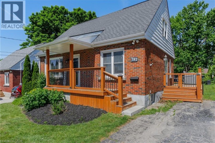 Photo 4 at 797 Bayswater Street, Woodstock - North, Woodstock