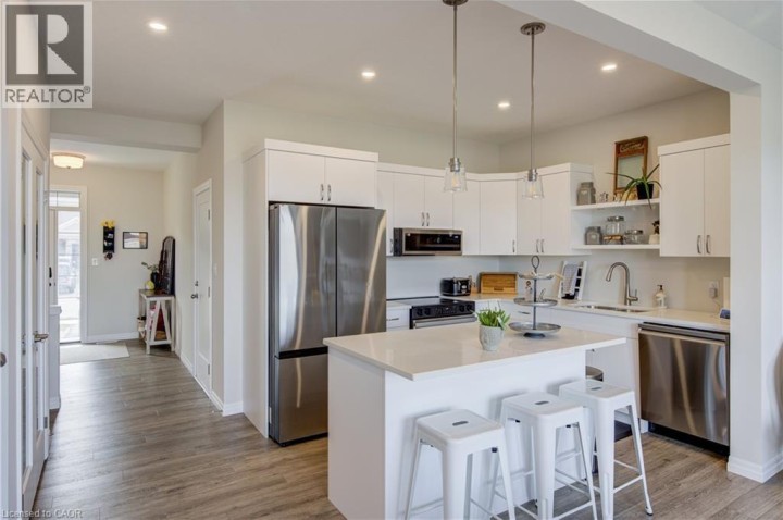 Photo 10 at 38 Canary Street, Tillsonburg