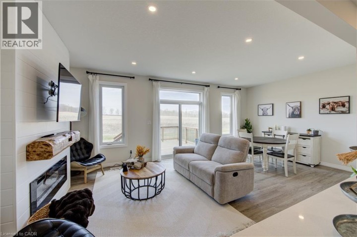 Photo 13 at 38 Canary Street, Tillsonburg