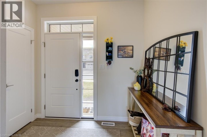 Photo 4 at 38 Canary Street, Tillsonburg