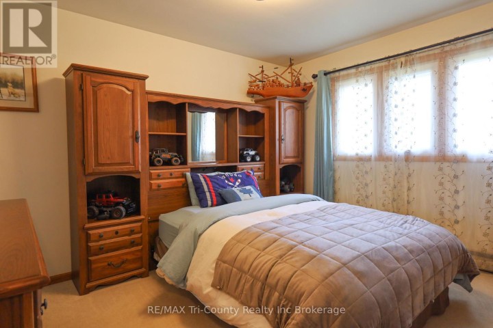 Photo 12 at 9113 Plank Road, Straffordville, Bayham
