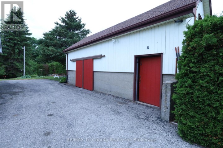 Photo 3 at 9113 Plank Road, Straffordville, Bayham