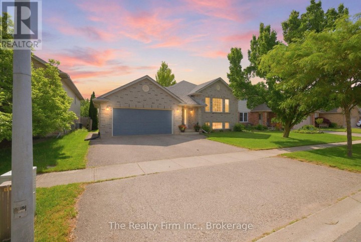Photo 1 at 53 Heron Avenue, Woodstock - North, Woodstock