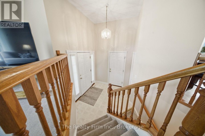 Photo 6 at 53 Heron Avenue, Woodstock - North, Woodstock