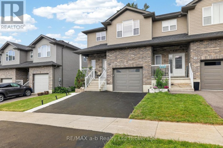 Photo 33 at 29 Kendell Lane, Ingersoll - North, Ingersoll