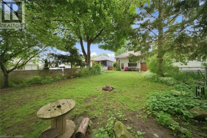 Photo 34 at 12 Brunswick Street, Old West Brant, Brantford