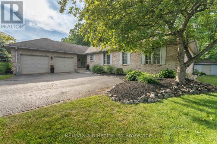 Photo 3 at 34 Lorraine Avenue, Tillsonburg