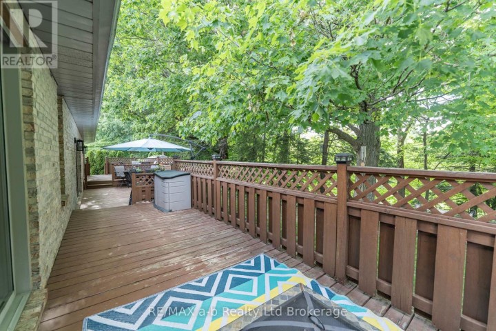 Photo 37 at 34 Lorraine Avenue, Tillsonburg