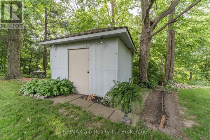 Photo 40 at 34 Lorraine Avenue, Tillsonburg