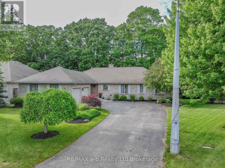 Photo 45 at 34 Lorraine Avenue, Tillsonburg