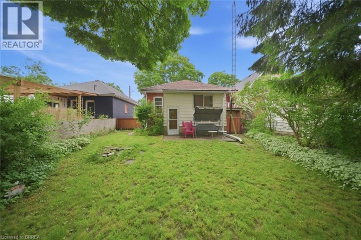 Photo 29 at 12 Brunswick Street, Old West Brant, Brantford