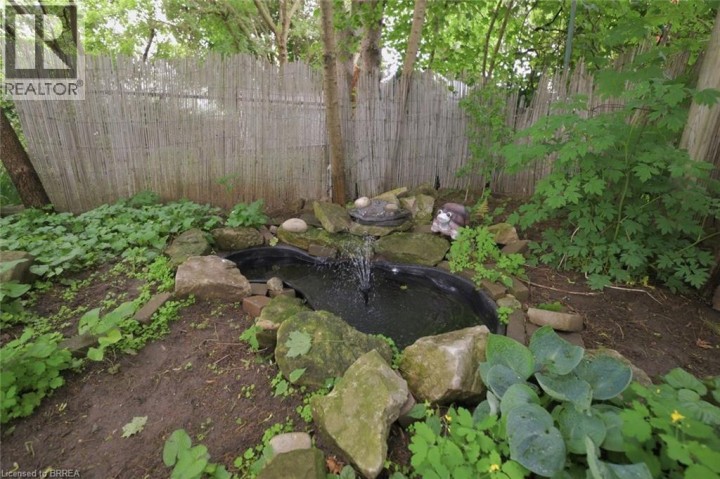 Photo 32 at 12 Brunswick Street, Old West Brant, Brantford