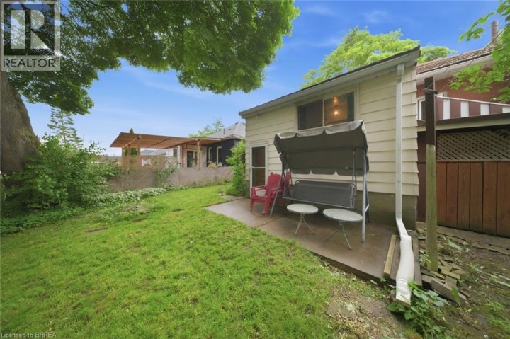 Photo 26 at 12 Brunswick Street, Old West Brant, Brantford