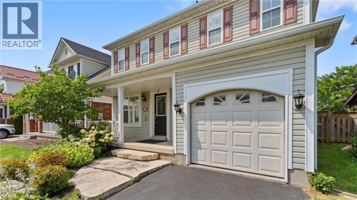 Photo 3 at 124 Osborn Avenue, Empire, Brantford