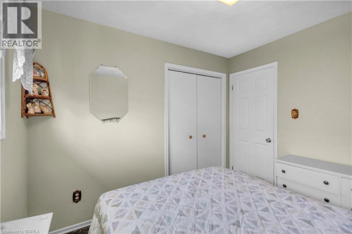 Photo 24 at 19 Pippin Drive, Brier Park, Brantford