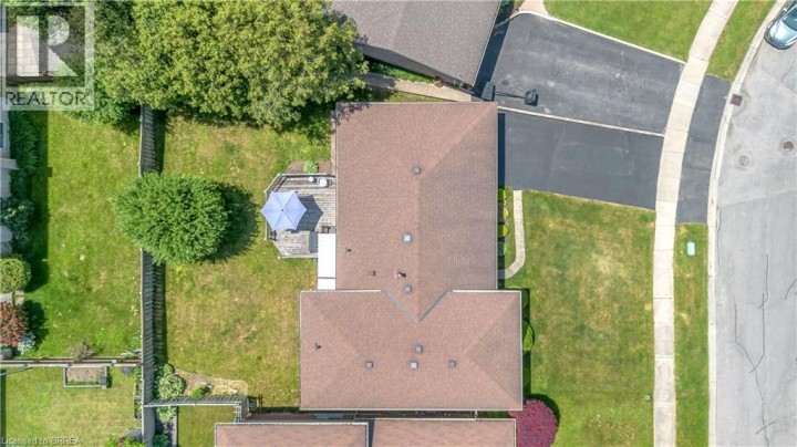 Photo 34 at 19 Pippin Drive, Brier Park, Brantford