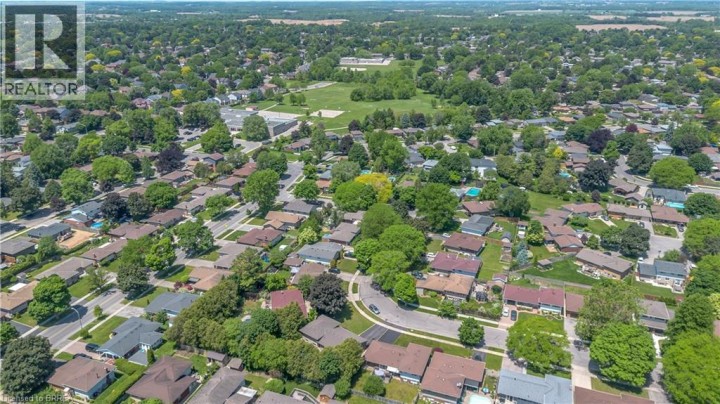 Photo 38 at 19 Pippin Drive, Brier Park, Brantford
