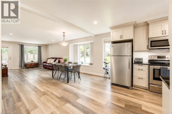 Photo 7 at 121 Hemlock Road, Ingersoll - South, Ingersoll
