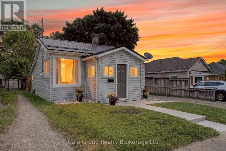 Photo 3 at 330 Queen Street, Woodstock - South, Woodstock