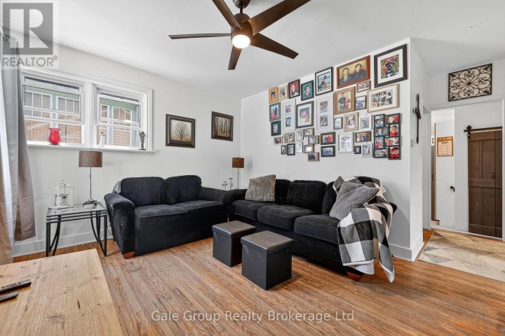 Photo 5 at 330 Queen Street, Woodstock - South, Woodstock