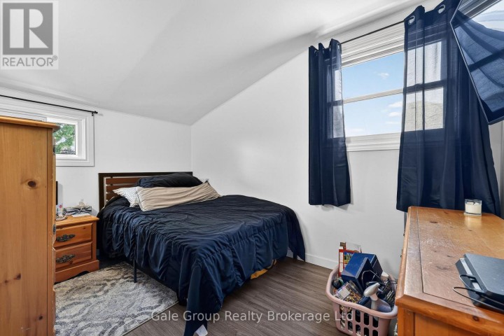 Photo 9 at 330 Queen Street, Woodstock - South, Woodstock