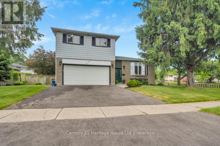 Photo 1 at 233 Diefenbaker Drive, Woodstock - North, Woodstock