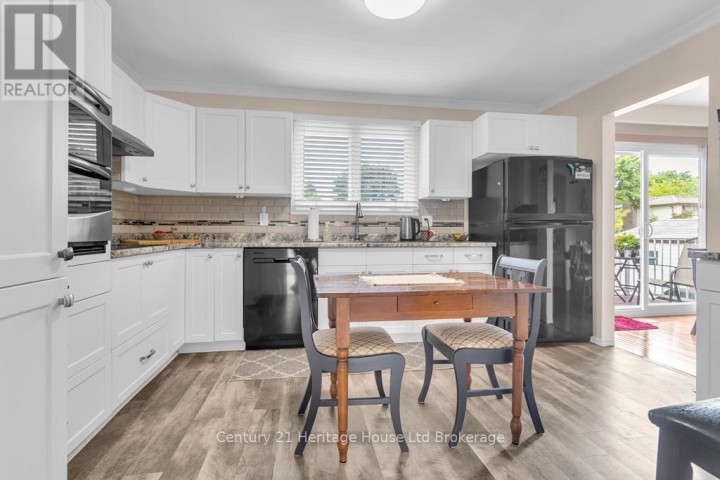 Photo 14 at 233 Diefenbaker Drive, Woodstock - North, Woodstock