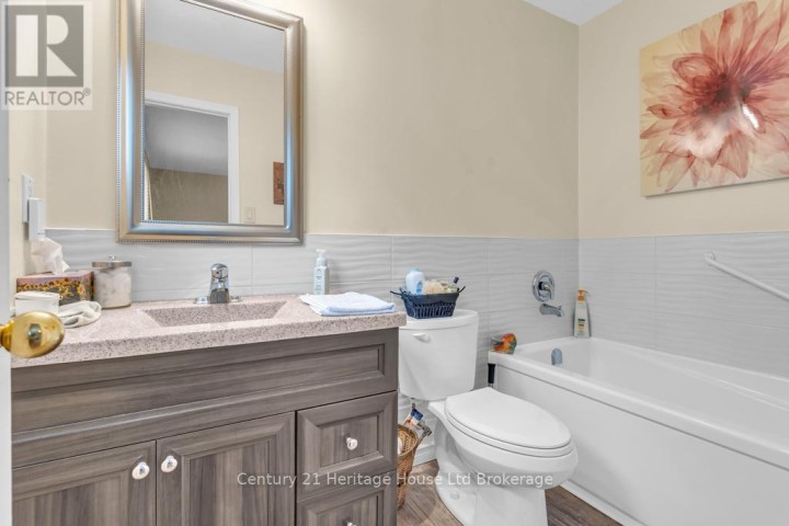 Photo 25 at 233 Diefenbaker Drive, Woodstock - North, Woodstock
