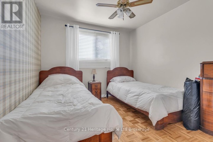 Photo 23 at 233 Diefenbaker Drive, Woodstock - North, Woodstock