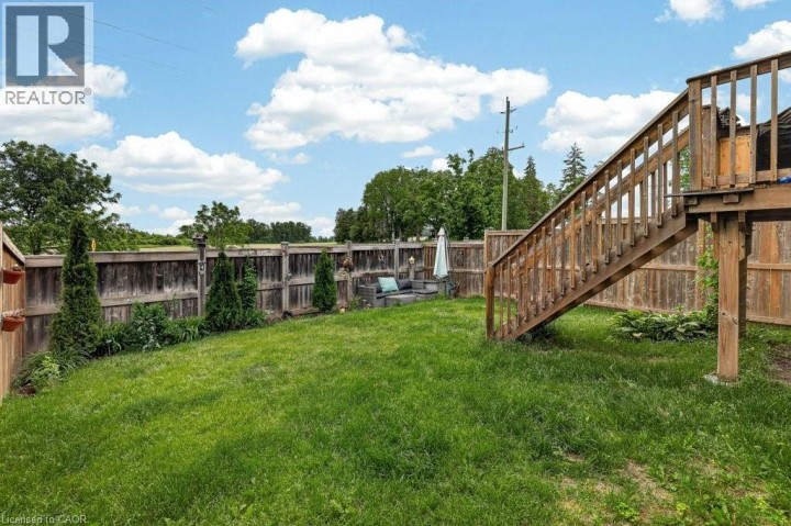 Photo 15 at 557 Baldwin Crescent, Woodstock - North, Woodstock