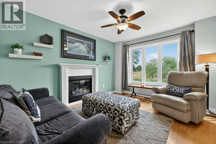 Photo 22 at 557 Baldwin Crescent, Woodstock - North, Woodstock