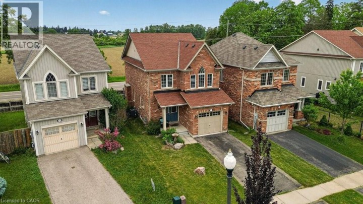 Photo 3 at 557 Baldwin Crescent, Woodstock - North, Woodstock