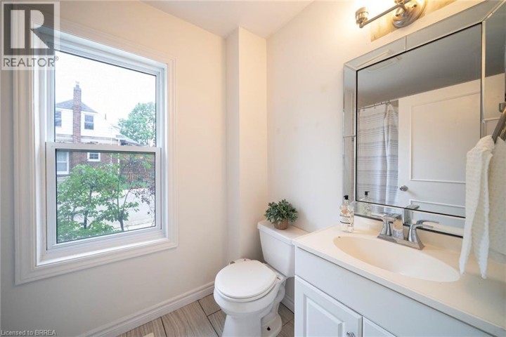 Photo 9 at 15 Margueretta Street, Abigail / Lyons, Brantford