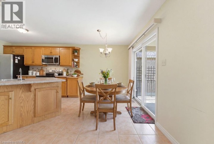 Photo 13 at 30 Cobblestone Drive, Innerkip (Victoria Park), Woodstock