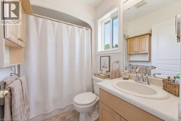 Photo 22 at 30 Cobblestone Drive, Innerkip (Victoria Park), Woodstock