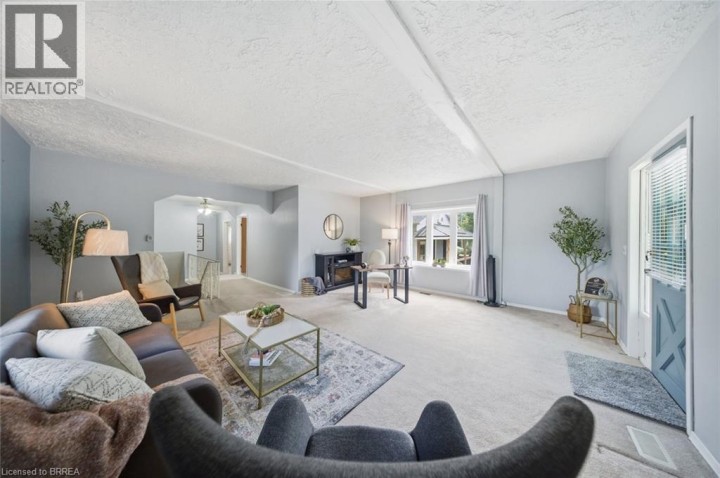 Photo 13 at 16 King Edward Street, Innerkip (Victoria Park), Woodstock