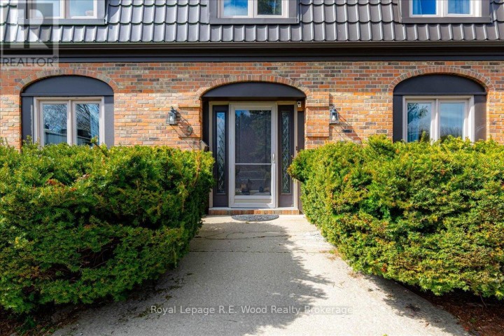 Photo 2 at 9 Woodcock Drive, Tillsonburg