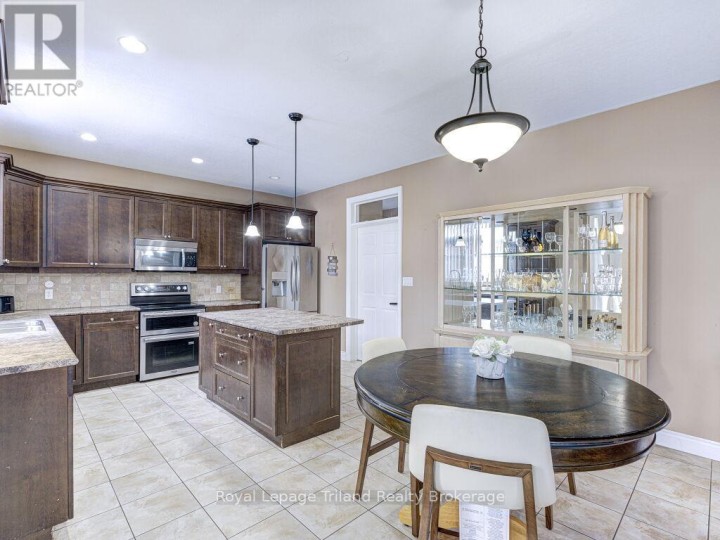 Photo 18 at 761 Glenwood Road, Woodstock - North, Woodstock