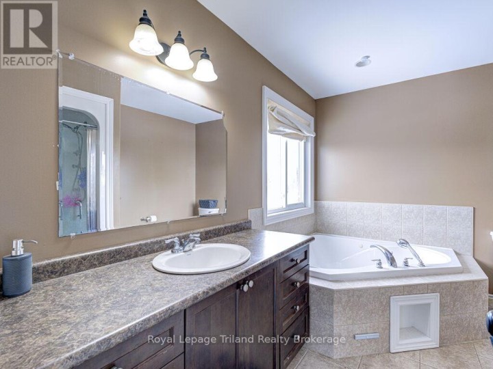 Photo 30 at 761 Glenwood Road, Woodstock - North, Woodstock