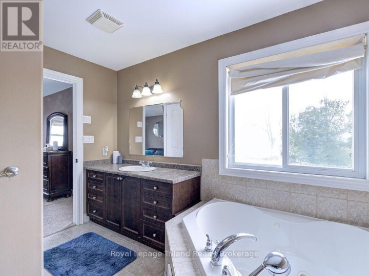 Photo 31 at 761 Glenwood Road, Woodstock - North, Woodstock