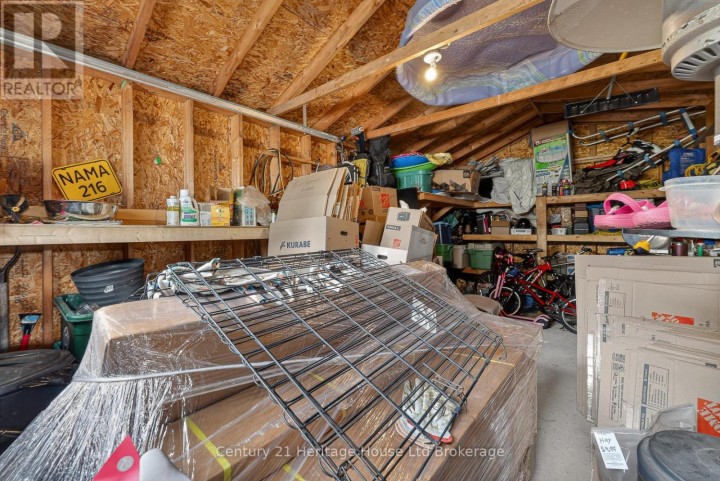 Photo 30 at 78 Lyndale Crescent, Woodstock - North, Woodstock