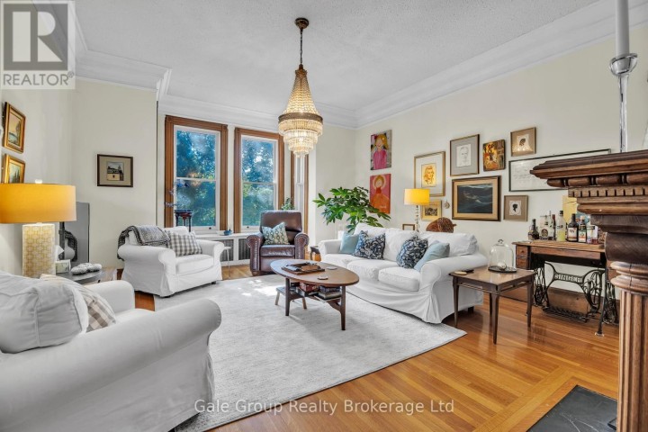 Photo 22 at 105 Vansittart Avenue, Woodstock - North, Woodstock