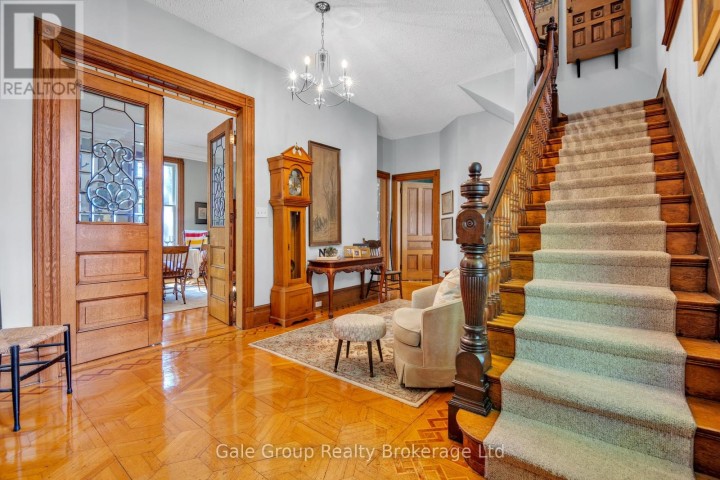 Photo 29 at 105 Vansittart Avenue, Woodstock - North, Woodstock