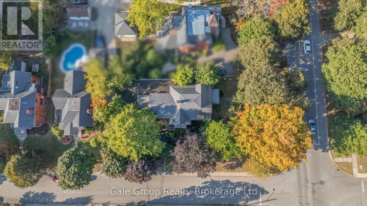 Photo 48 at 105 Vansittart Avenue, Woodstock - North, Woodstock