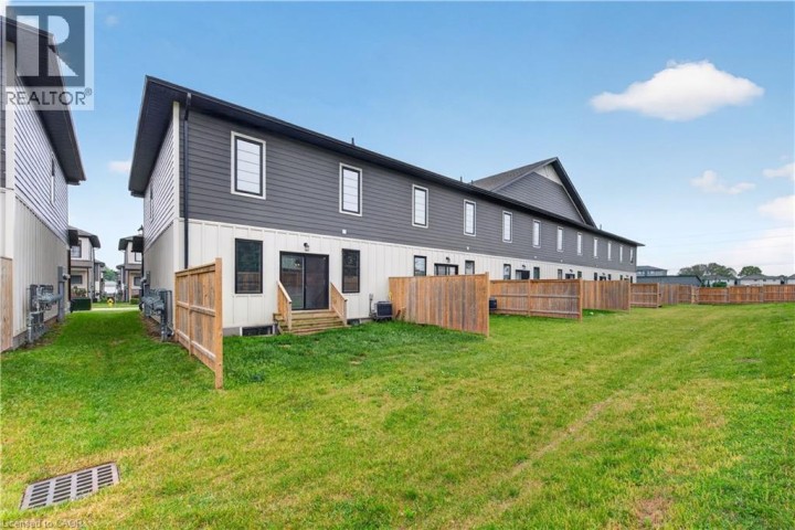Photo 31 at 101 - 360 Quarter Town Line, Tillsonburg