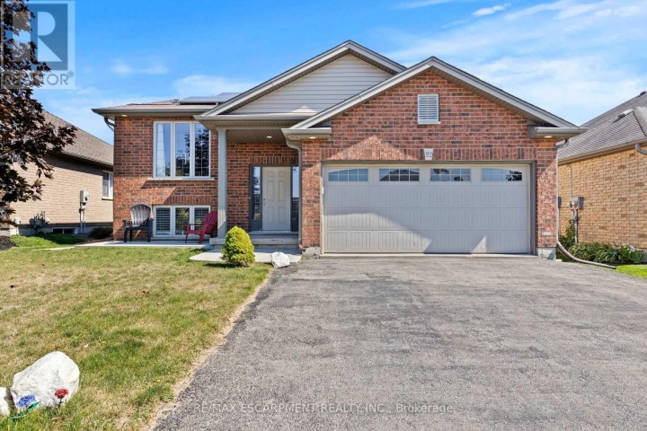 Photo 2 at 92 White Water Drive, Port Dover, Norfolk County