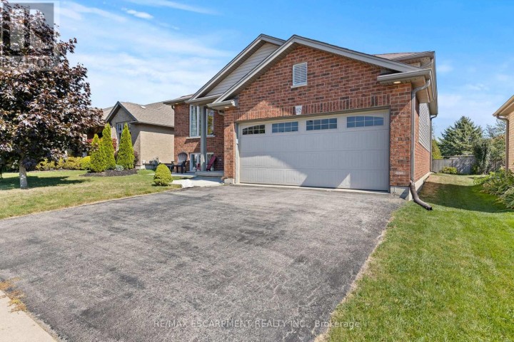 Photo 3 at 92 White Water Drive, Port Dover, Norfolk County